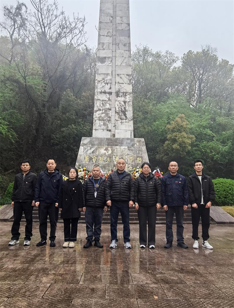 2773d7ba6f7b5607f81a283a9139922c.jpg 2773d7ba6f7b5607f81a283a9139922c.jpg