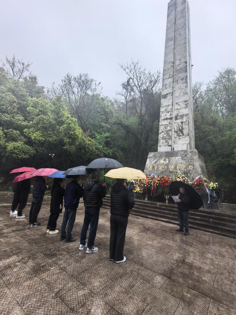 76c5e0cfc37b0654999cf750bac4cc4d.jpg 76c5e0cfc37b0654999cf750bac4cc4d.jpg