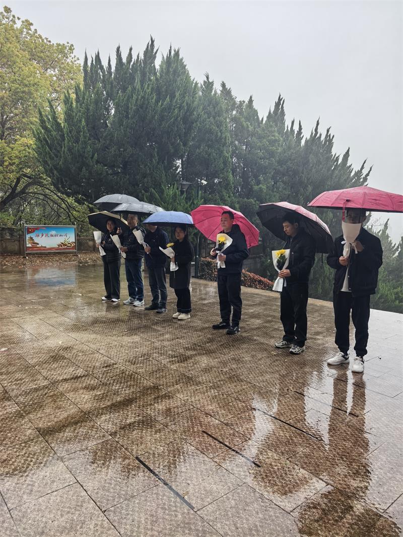 c2d2dfae83a1a89dd8fadfa4cdd1df50.jpg c2d2dfae83a1a89dd8fadfa4cdd1df50.jpg