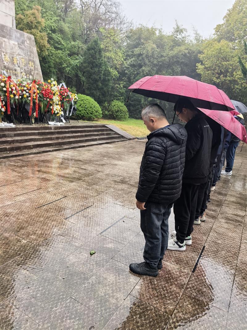 e7b4996813e7ed26c276677e7a4026f2.jpg e7b4996813e7ed26c276677e7a4026f2.jpg